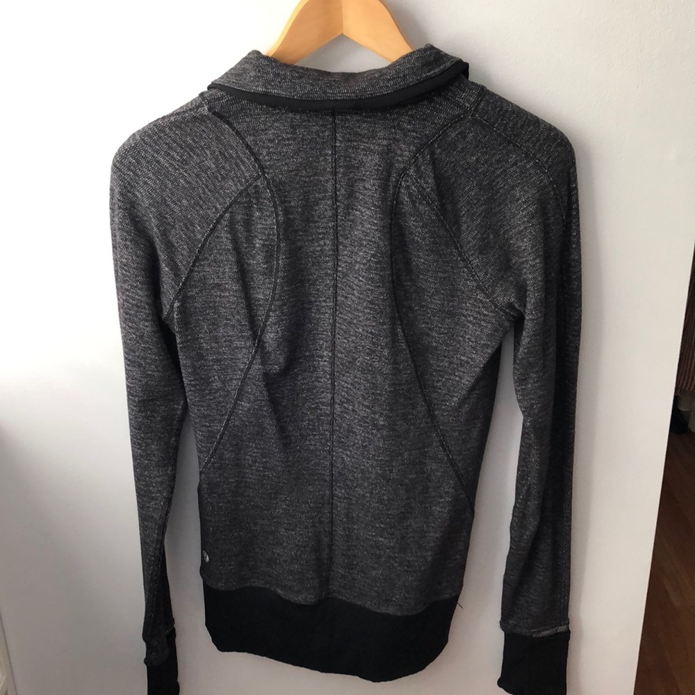 Lululemon Half-Zip - image 3